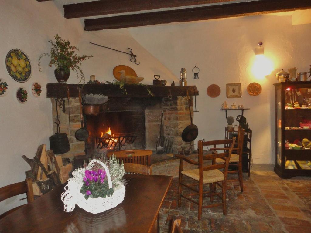 Agriturismo Monterosello Citta di Castello Ngoại thất bức ảnh